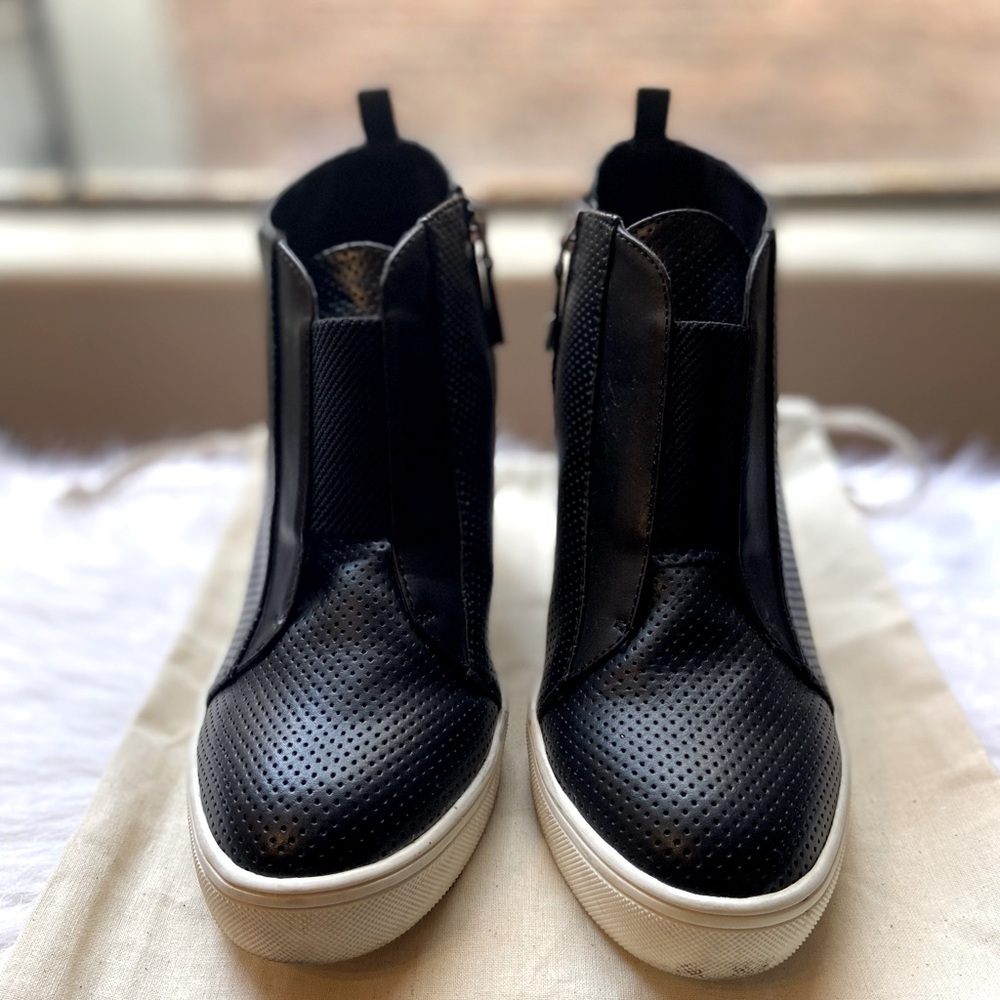 MIA Christi Women's Slip On